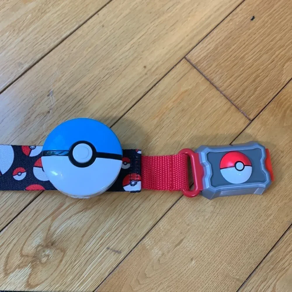 2016 Pokemon Nintendo Clip N Carry  Poke Ball Belt 2018 Shooter adjustable wear